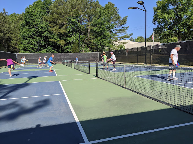 Flaherty Park Pickleball courts